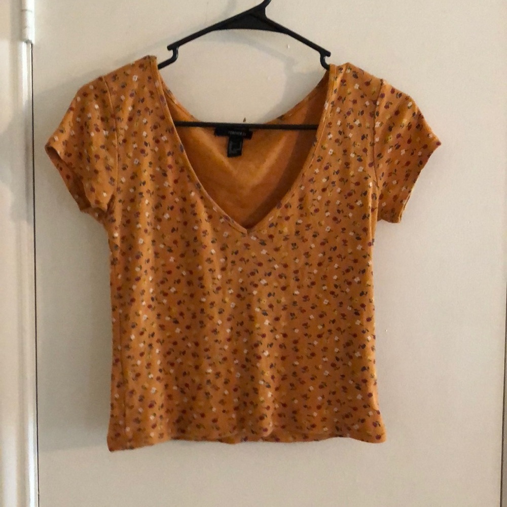 crop top
